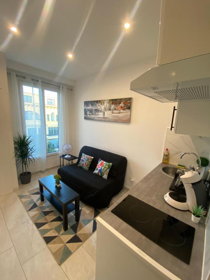Studio Sur Avenue Jean Medecin A Nice Bagian luar foto